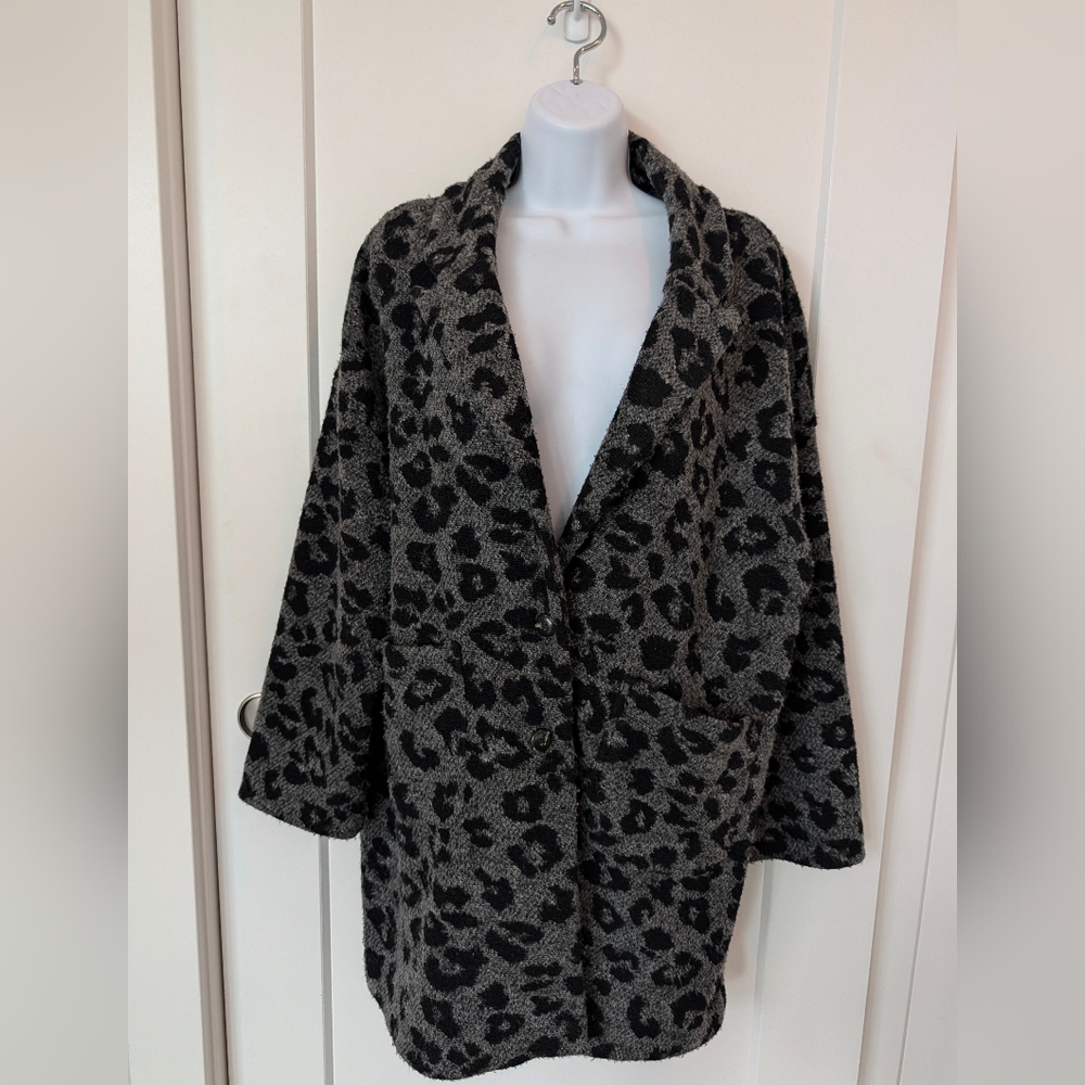 Madewell Black and Gray Leopard Teddy Jacket